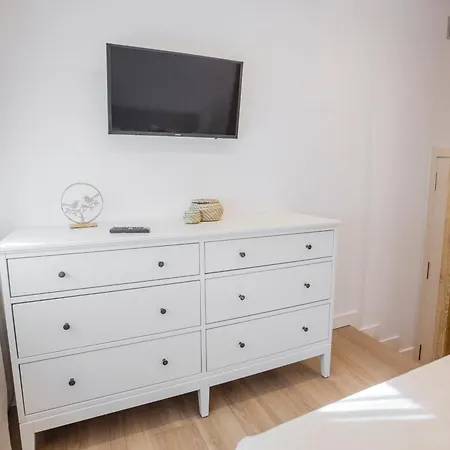 Sonos De Compostela 산티아고데콤포스텔라